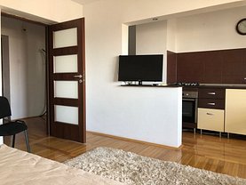 Garsonieră de vânzare, în Bucureşti, zona Unirii