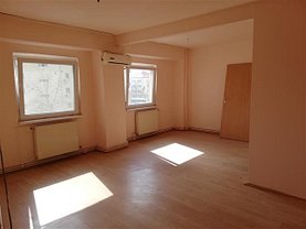 Apartament de vânzare 3 camere, în Timisoara, zona Freidorf
