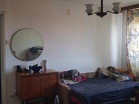 Apartament de vânzare 3 camere, în Timisoara, zona Spitalul Judetean