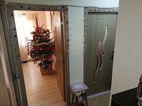 Apartament de vânzare 3 camere, în Timisoara, zona Dambovita