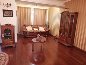 Apartament de vânzare 4 camere, în Timisoara, zona Lipovei