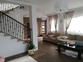 Casa de vânzare 4 camere, în Dumbravita
