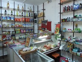 Închiriere spaţiu comercial