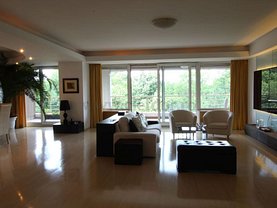 Apartament de vânzare sau de închiriat 4 camere, în Bucuresti, zona Soseaua Nordului