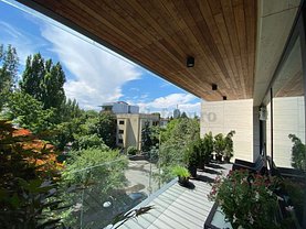Apartament de vânzare sau de închiriat 5 camere, în Bucureşti, zona Primăverii