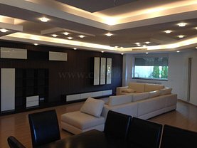 Apartament de vânzare 5 camere, în Bucureşti, zona Unirii
