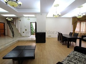 Casa de vânzare sau de închiriat 4 camere, în Bucureşti, zona Iancu Nicolae