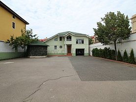 Casa de vânzare 8 camere, în Bucureşti, zona Pipera