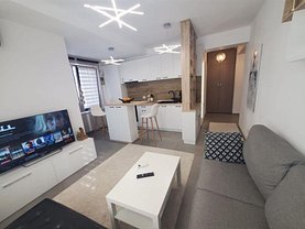 Apartament de vânzare 3 camere, în Bucureşti, zona Brâncoveanu