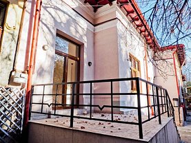 Casa de vânzare 5 camere, în Bucureşti, zona Cotroceni