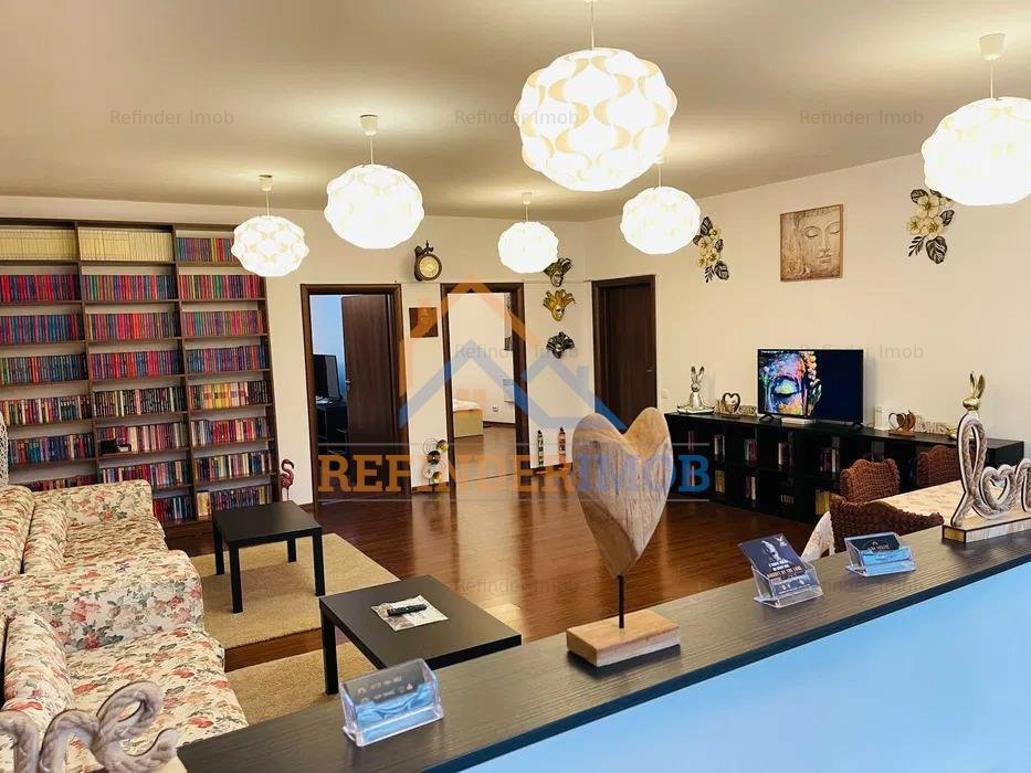 Casa 3 camere moderna curte proprie metrou Aparatorii Patriei