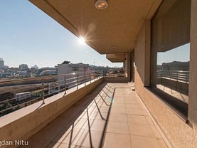Apartament de închiriat 4 camere, în Bucuresti, zona Floreasca