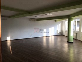 Casa de închiriat 20 camere, în Bucuresti, zona Tineretului