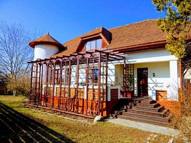 Casa de vânzare 10 camere, în Mogosoaia
