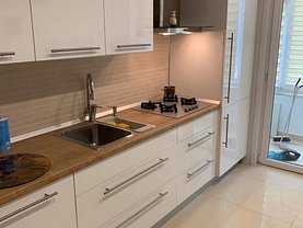 Apartament de vânzare 3 camere, în Bucuresti, zona Pipera