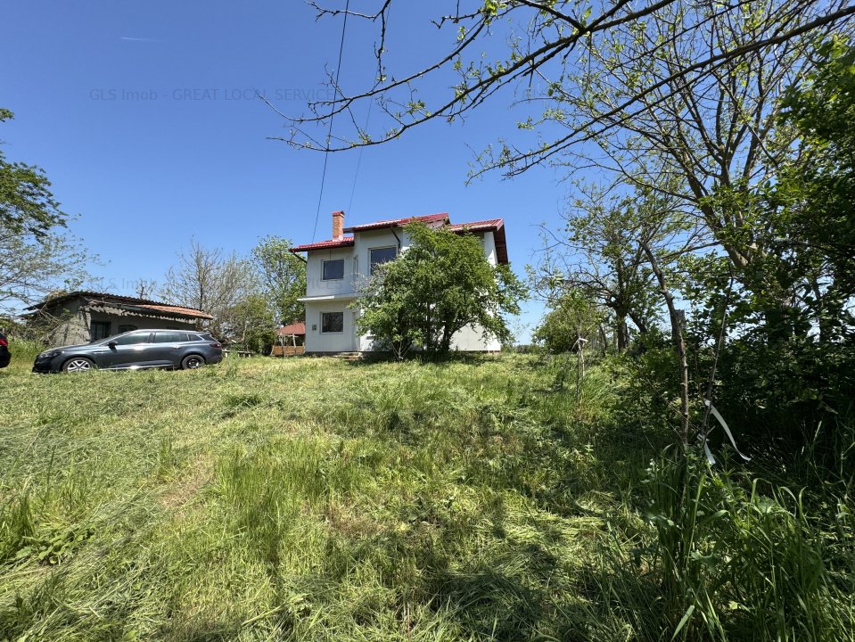Casa la 30 min de Bucuresti, in sat Nuci - necesita finisare interioara