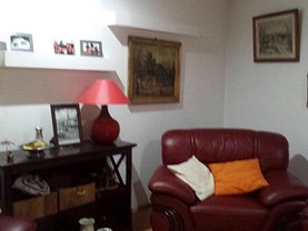 Casa de vânzare 7 camere, în Bucuresti, zona Universitate