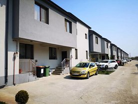 Casa de vânzare 4 camere, în Rosu