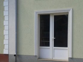 Închiriere spaţiu comercial