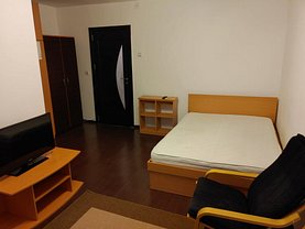 Garsonieră de închiriat, în Bucureşti, zona Victoriei