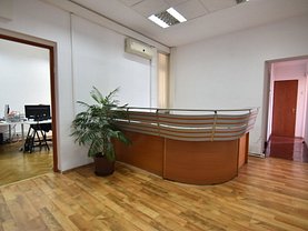 Apartament de închiriat 3 camere, în Bucuresti, zona P-ta Unirii