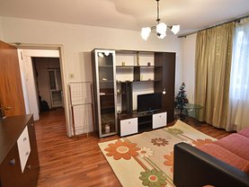 Apartament de vânzare 3 camere, în Bucureşti, zona Drumul Taberei