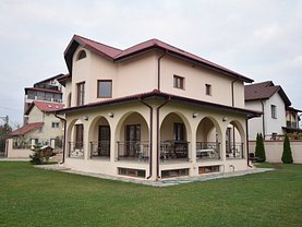 Casa de vânzare sau de închiriat 8 camere, în Chiajna