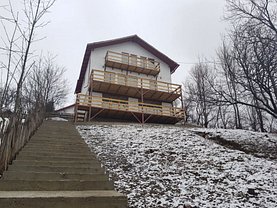 Casa de vânzare 5 camere, în Comarnic, zona Secăriei