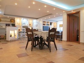 Casa de vânzare 6 camere, în Saftica