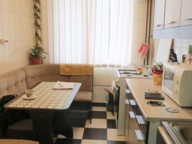 Apartament de vânzare 2 camere, în Bucuresti, zona Lujerului