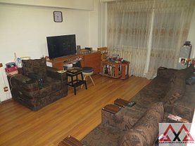 Apartament de vânzare 2 camere, în Bucureşti, zona Mihai Bravu