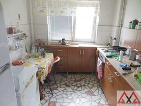 Apartament de vanzare 2 camere, în Bucuresti, zona Mosilor