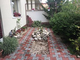 Casa de vânzare 8 camere, în Brasov, zona Florilor