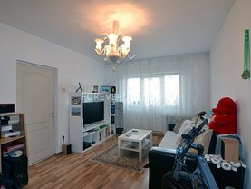 Apartament de vânzare 2 camere, în Bucuresti, zona Crangasi