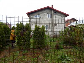 Casa de vânzare 4 camere, în Crevedia
