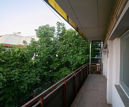 Apartament de vânzare 3 camere, în Călăraşi, zona Central