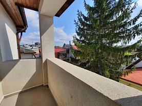 Apartament de vânzare 3 camere, în Bucureşti, zona Bucureştii Noi
