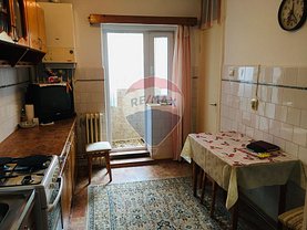 Apartament de vânzare 2 camere în Cluj-Napoca, Zorilor