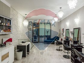Vânzare spaţiu comercial