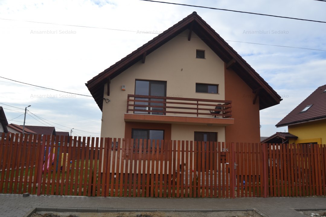 Casa P+M cu 4 dormitoare tip Felicia in cartierul Serena Residence