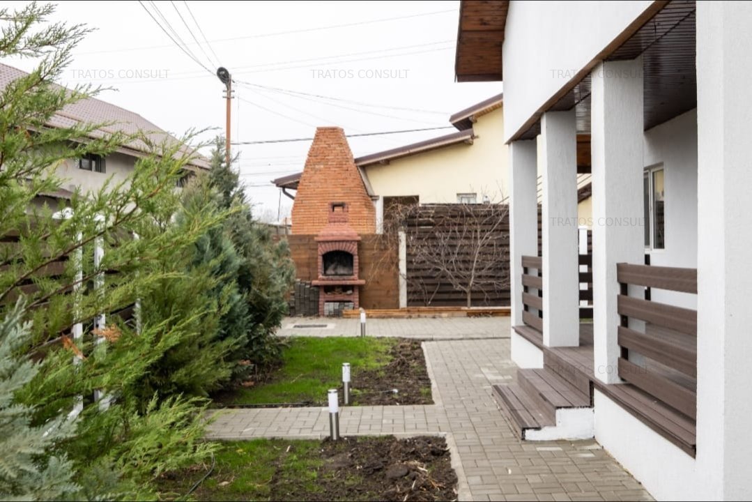 Domnesti casa/vila cu 5 camere de vanzare in Domneşti, judetul