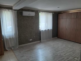 Apartament de vanzare 2 camere, în Bucuresti, zona Fundeni