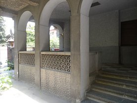 Casa de vânzare 16 camere, în Bucureşti, zona Pache Protopopescu