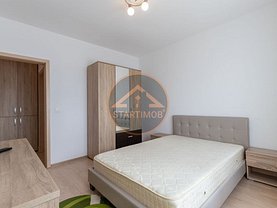 Apartament de vânzare 2 camere, în Braşov, zona Tractorul