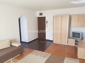 Apartament de închiriat 3 camere, în Bucureşti, zona Sala Palatului