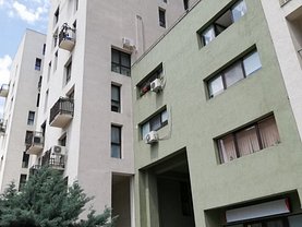 Închiriere spaţiu comercial