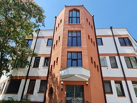Apartament de vânzare 9 camere, în Bucureşti, zona Dorobanţi