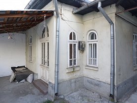 Casa de vânzare 4 camere, în Bucureşti, zona Baba Novac