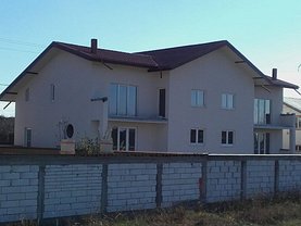 Casa de vânzare 4 camere, în Domnesti