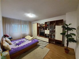 Apartament de vânzare 2 camere, în Constanta, zona Far